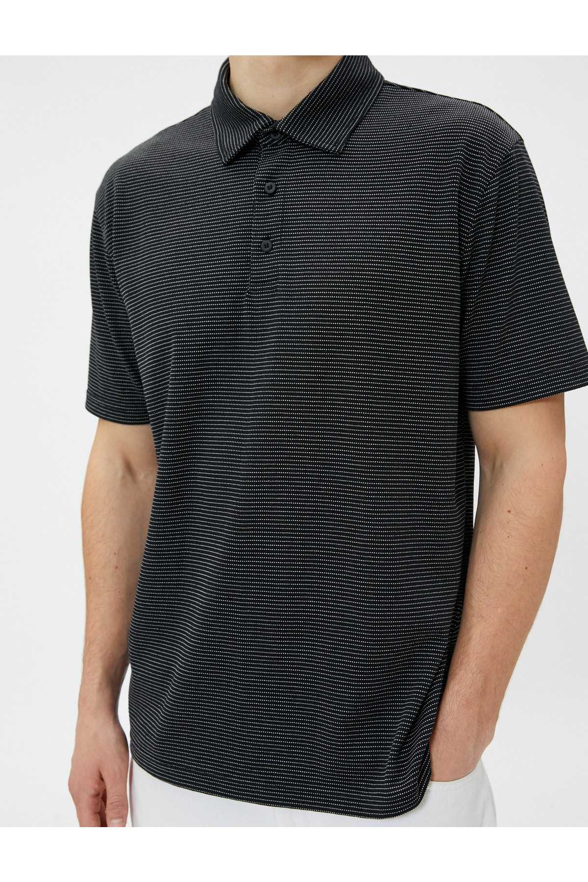 تیشرت پولو راه راه آستین کوتاه دکمه دار