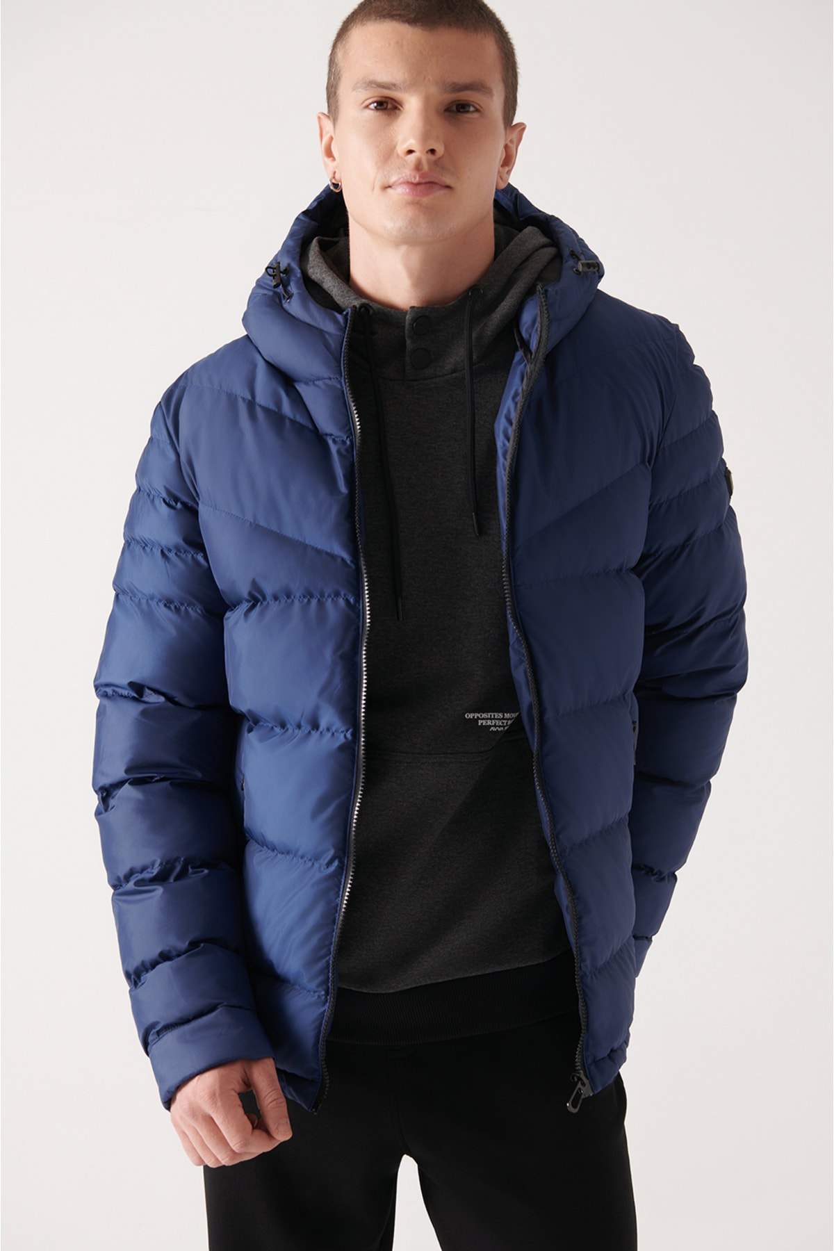 mens-black-water-repellent-windproof-quilted-hooded-down-jacket