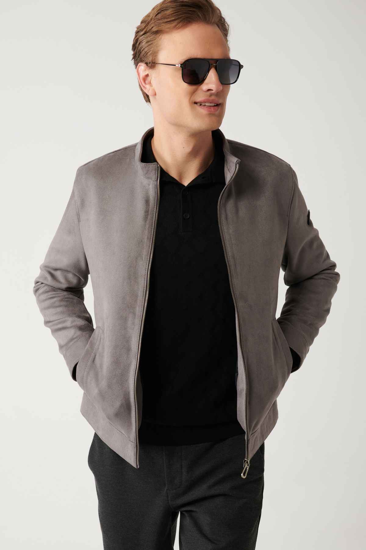 کت فیت استاندارد جلوی زیپ بافت جیر مشکی