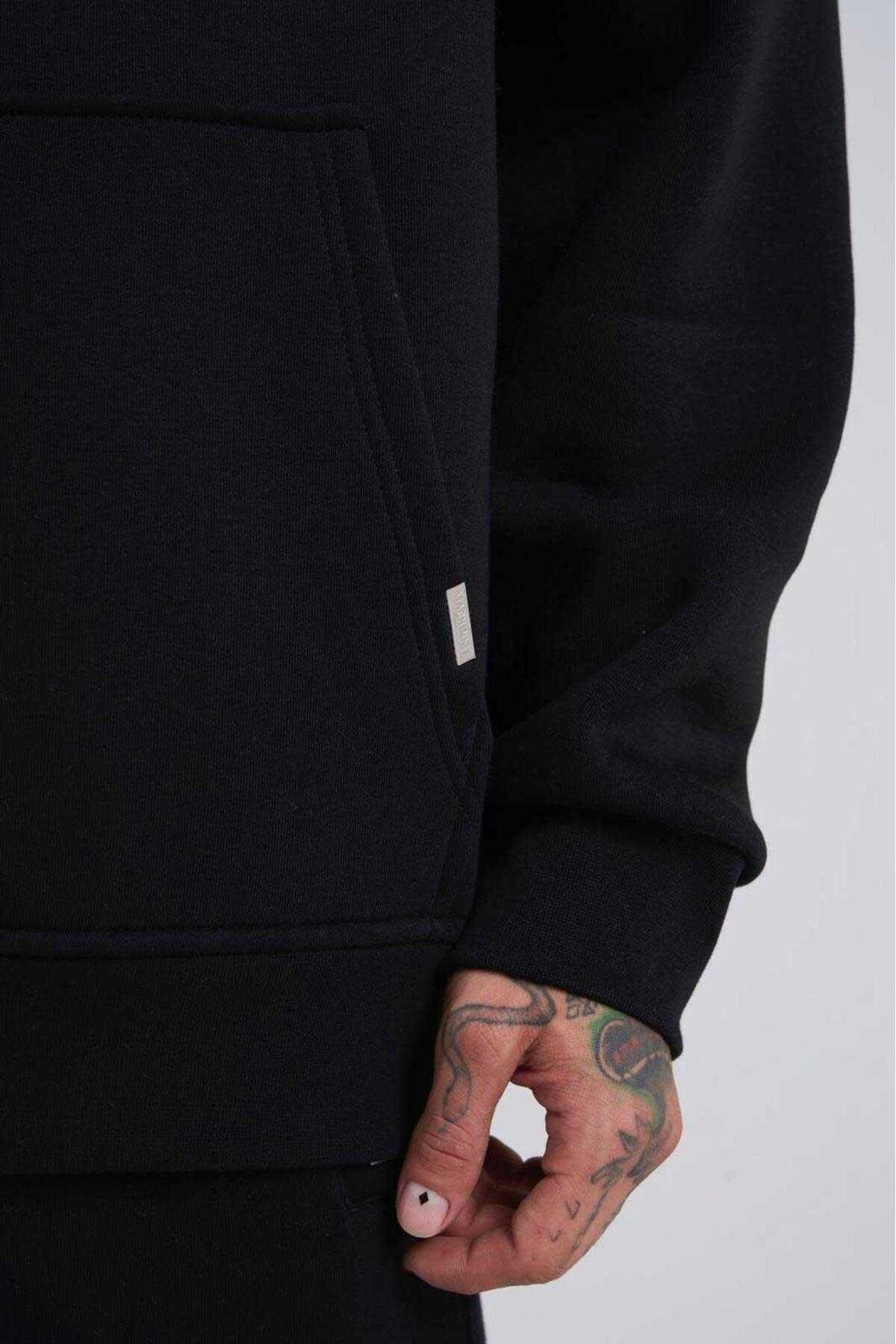 سویشرت مشکی کلاهدار مردانه محمدعلی