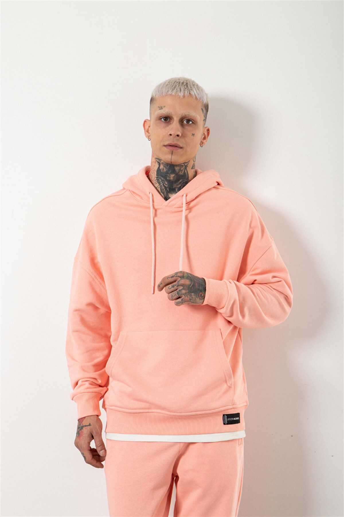 سویشرت مردانه پودری غیرقرمز اورسایز پایه تیره