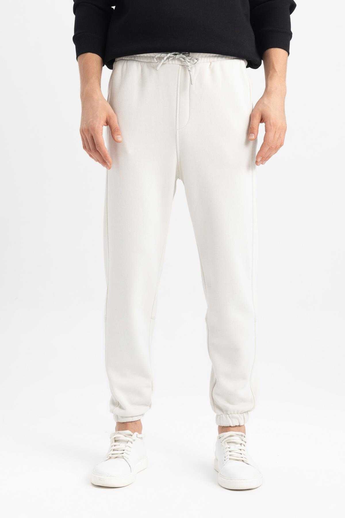 شلوار گرمکن جیبی منظم