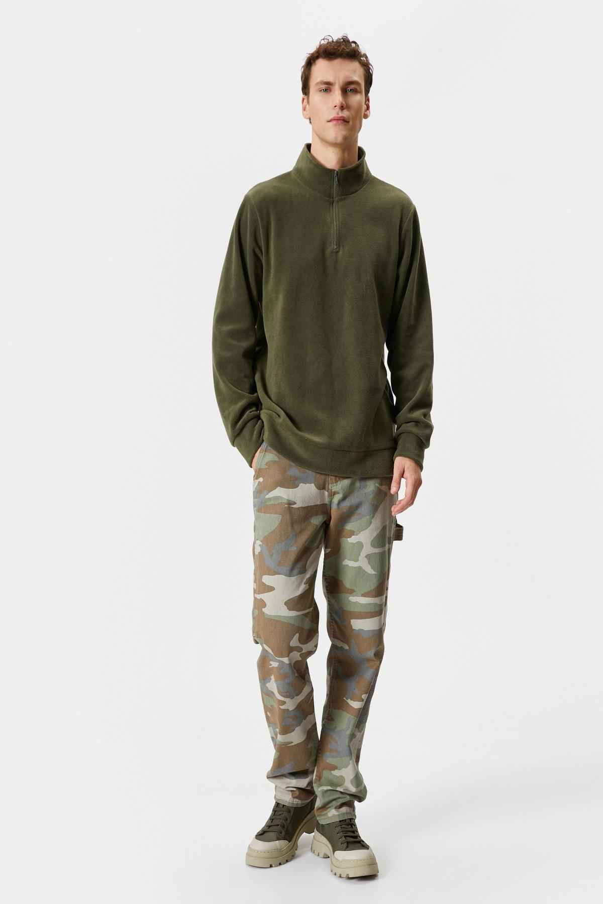 سویشرت قطبی یقه آستین بلند نیم زیپ پایه دار