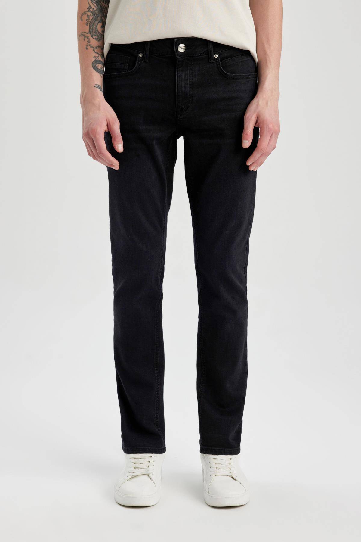 شلوار جین ساق باریک معمولی کارلو اسکینی فیت