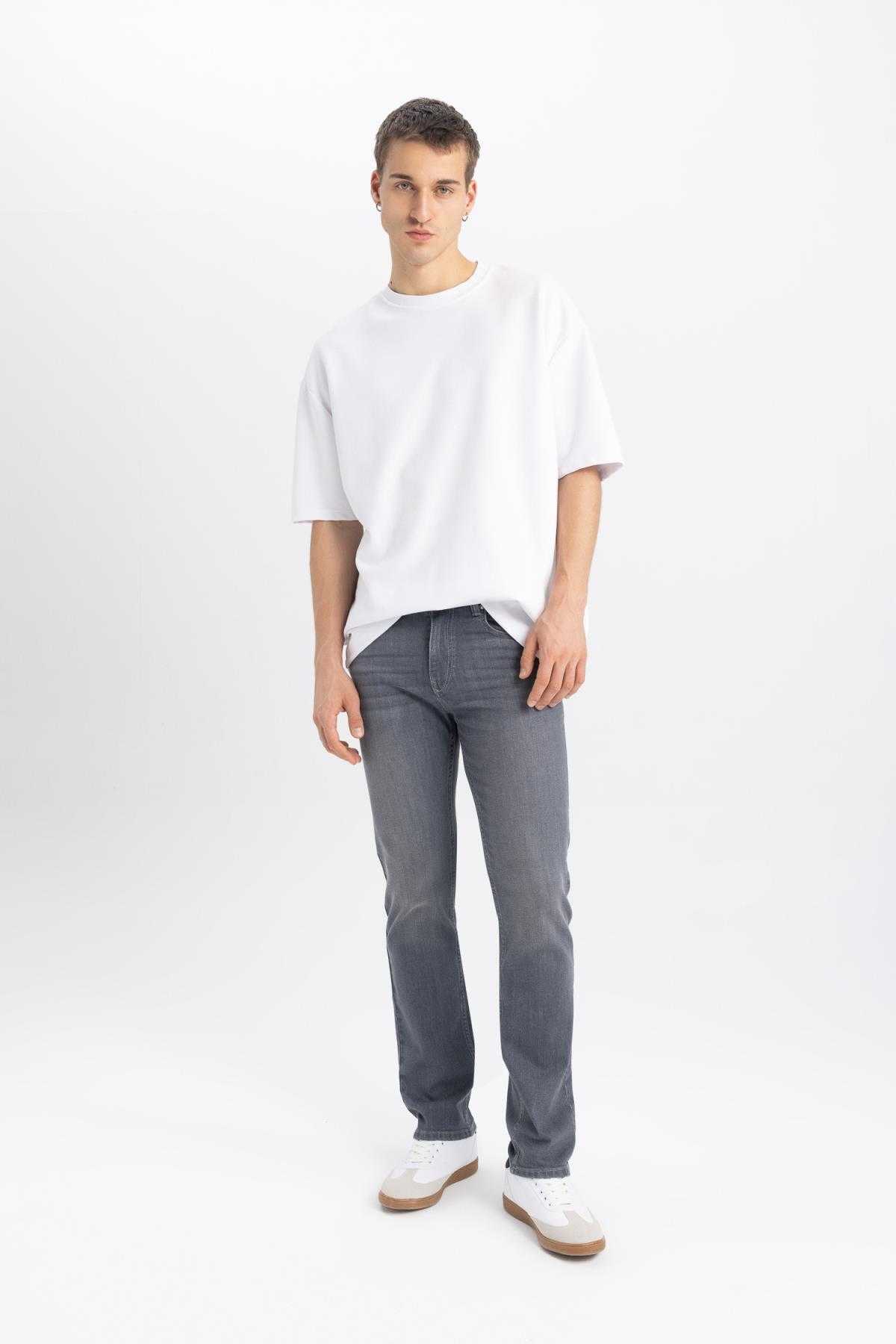 شلوار جین ساق پایی کمر معمولی سرجیو منظم