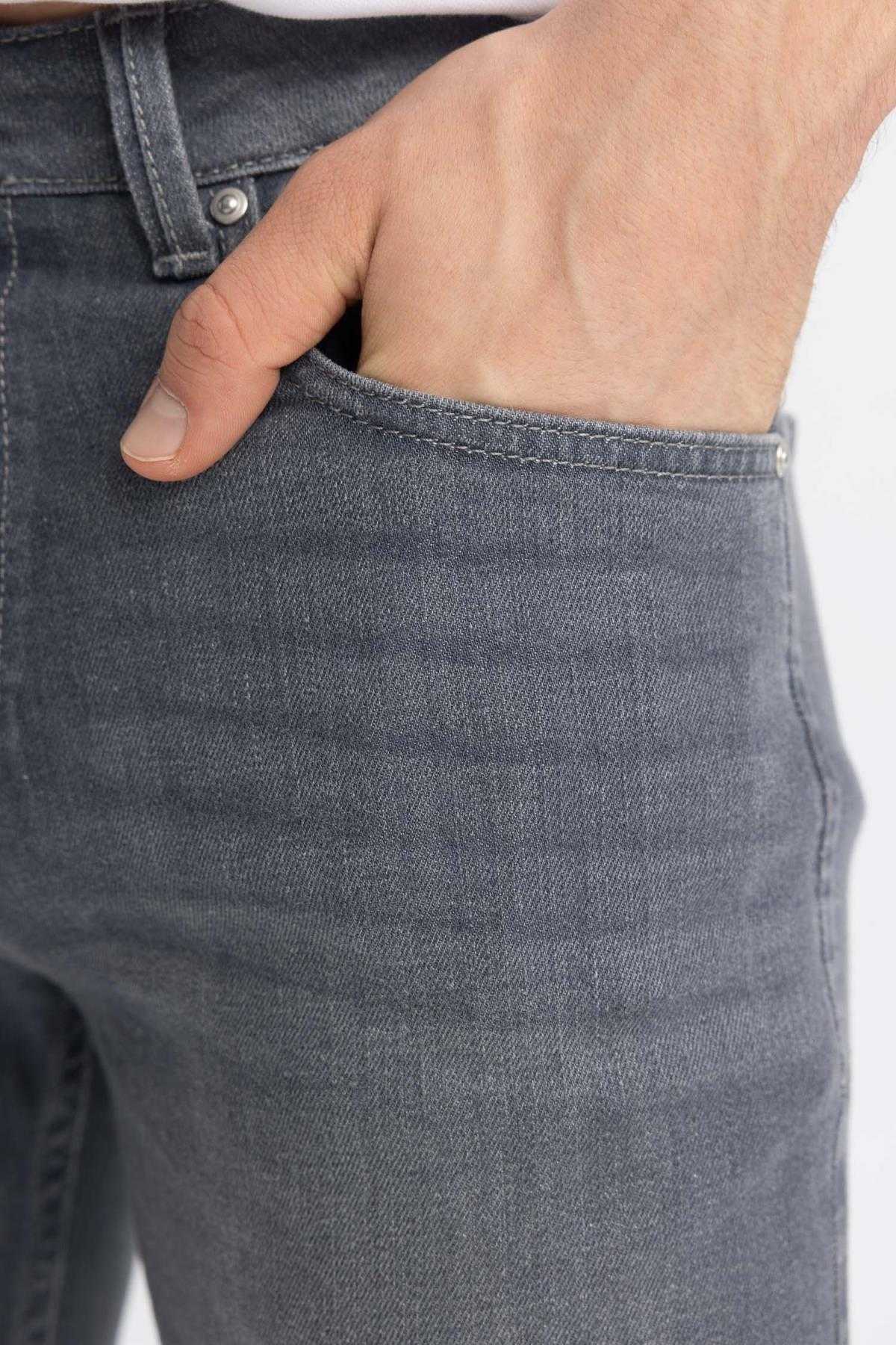 شلوار جین ساق پایی کمر معمولی سرجیو منظم