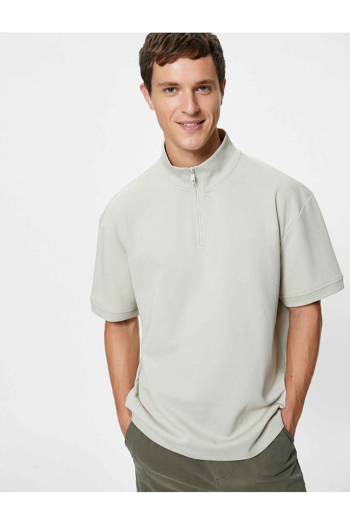 آستین کوتاه عرق نیم زیپ پایه یقه برش راحت