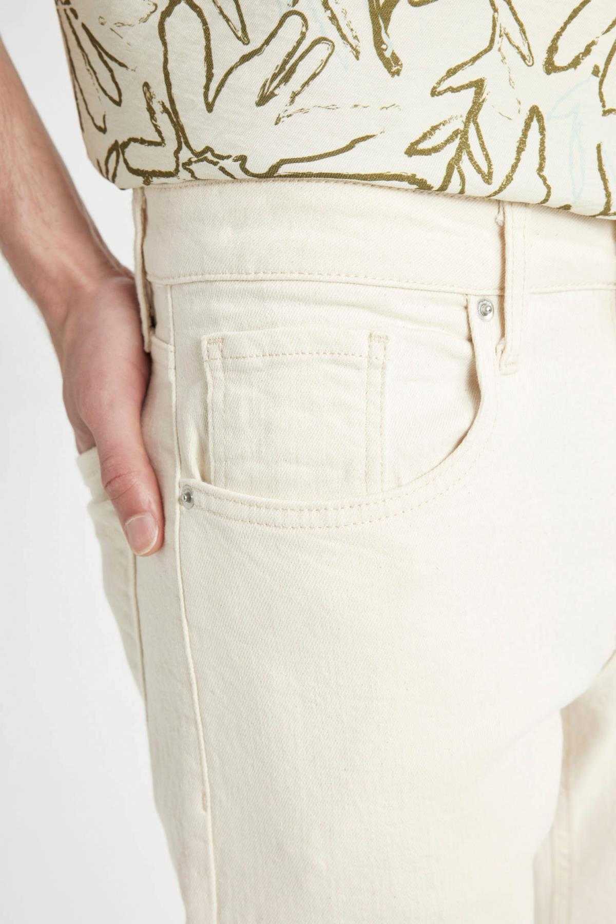 شلوار جین ساق مخروطی باریک و باریک و باریک