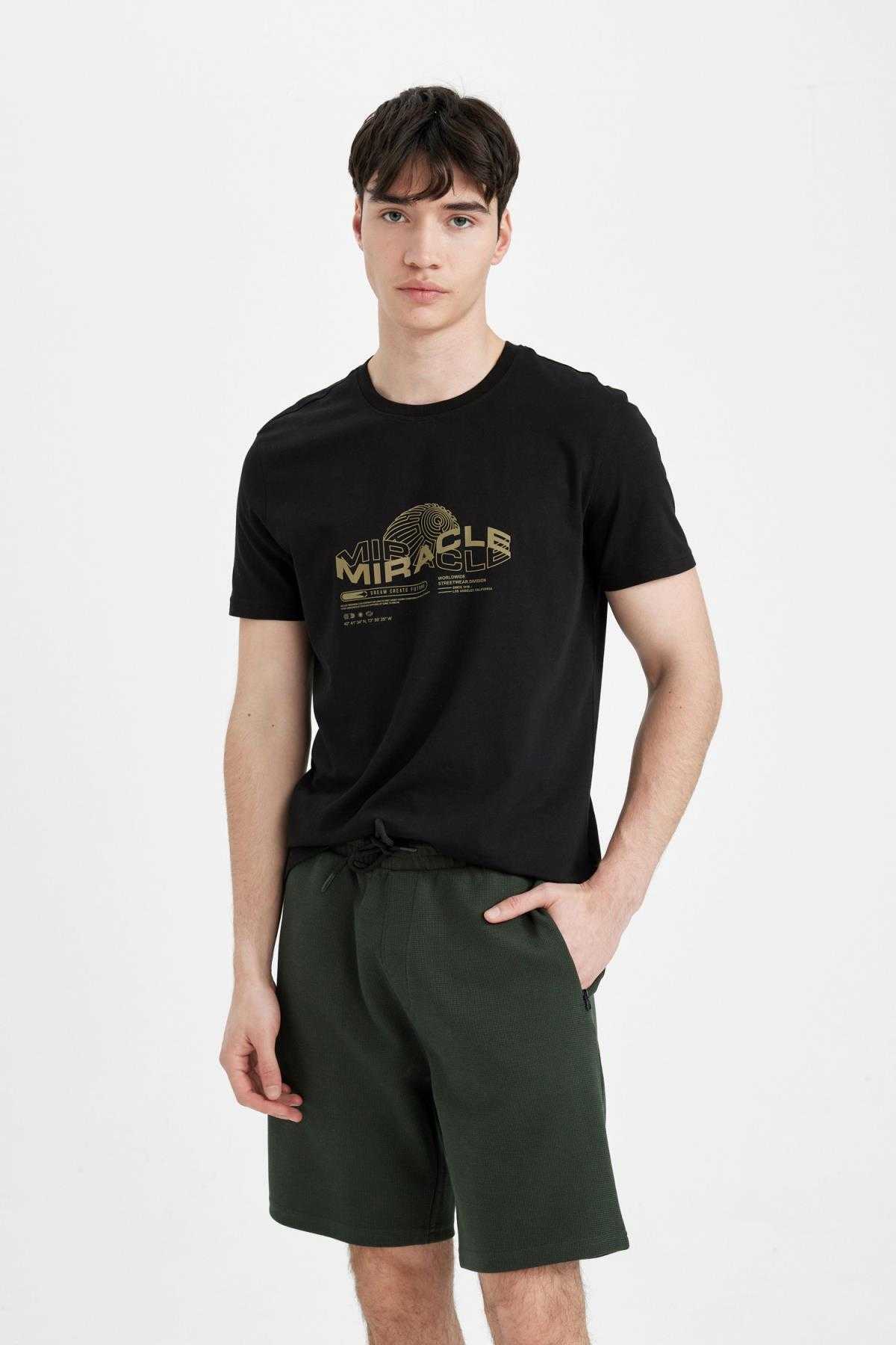 شلوارک ساق پای راست با تناسب منظم