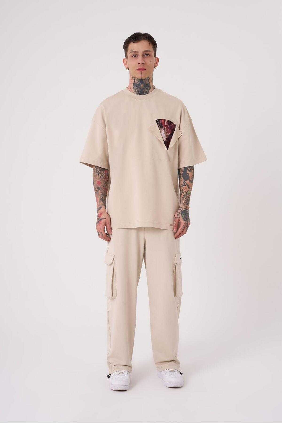 تیشرت اکرو سایز چاپی پچ گل مردانه