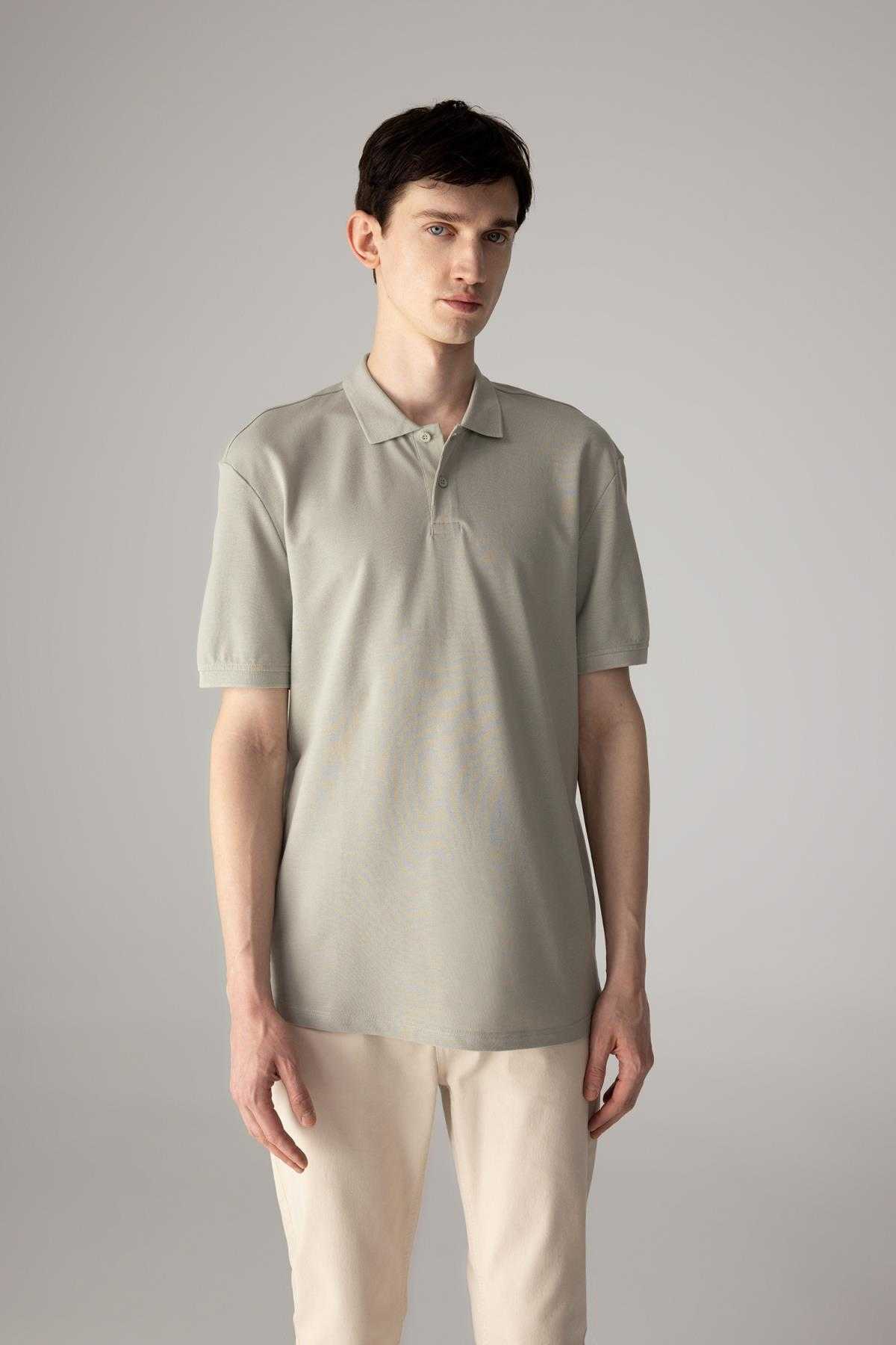 تیشرت پولو یقه ای با تناسب معمولی جدید