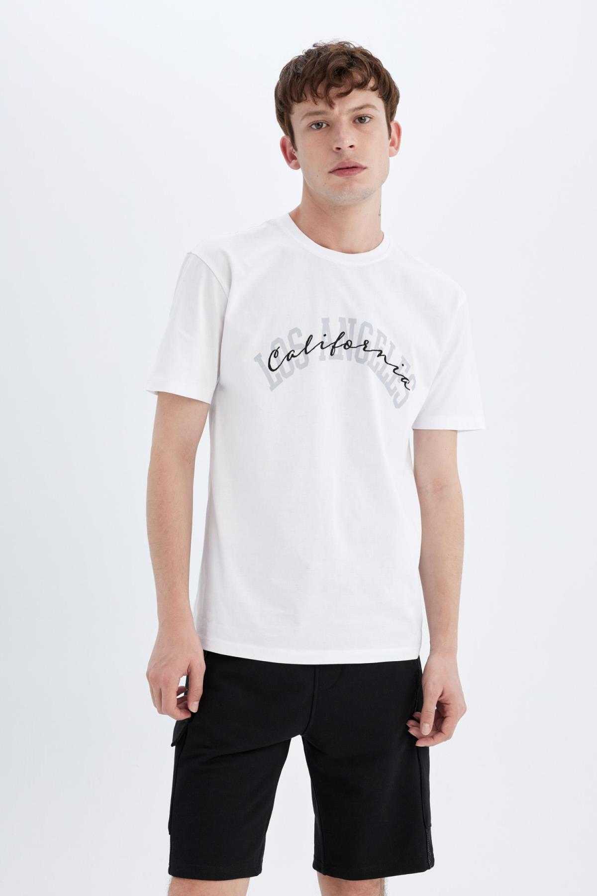 شلوارک ساق پای راست با تناسب منظم