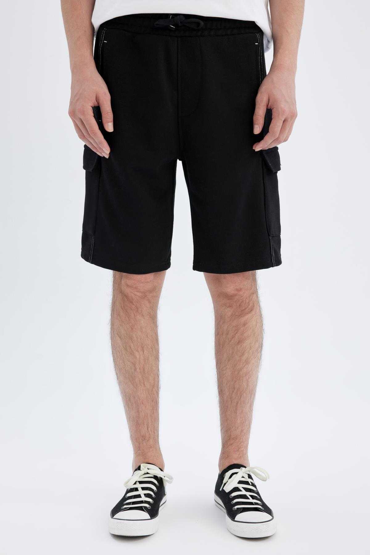 شلوارک ساق پای راست با تناسب منظم