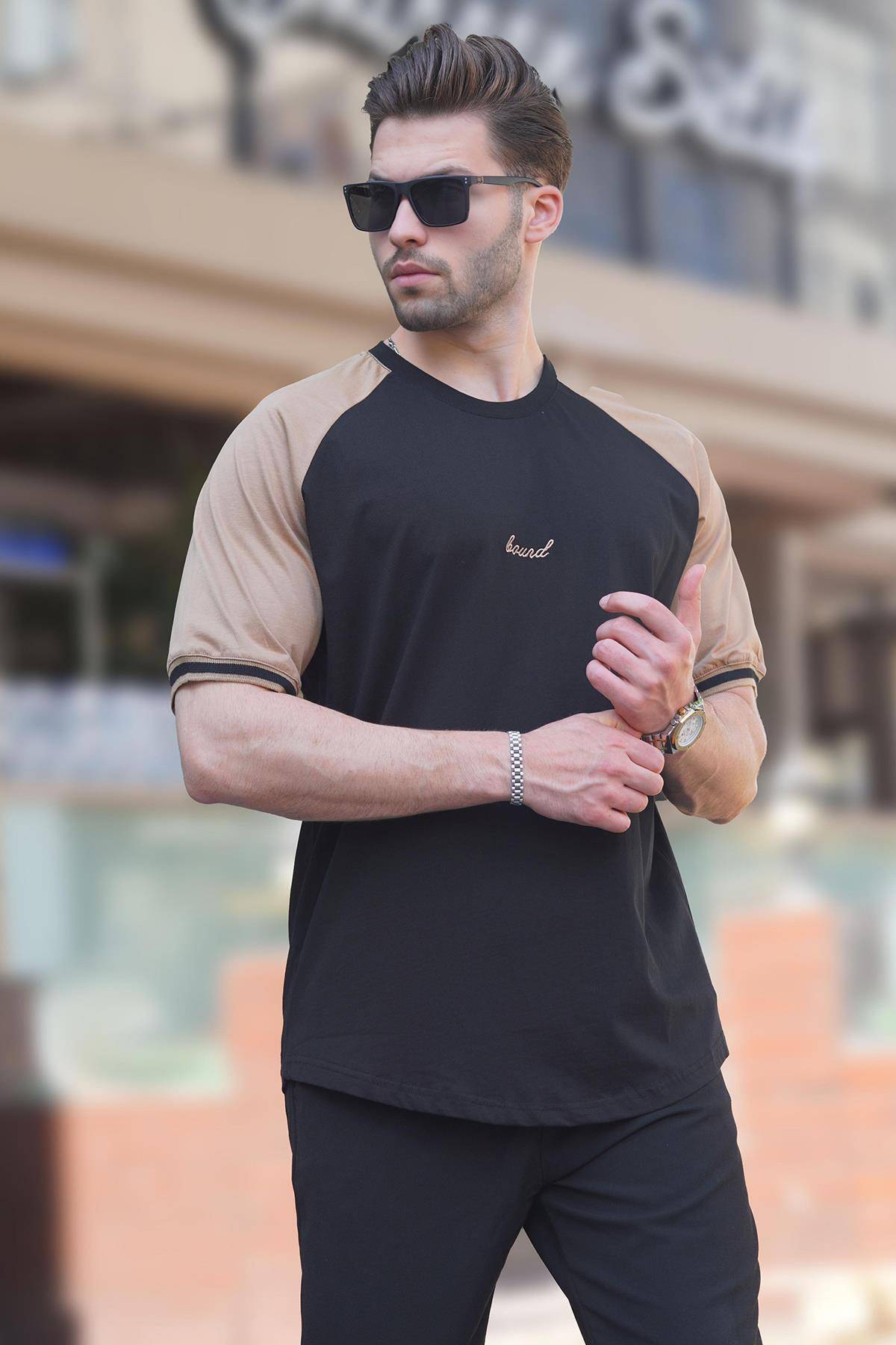 تیشرت مردانه آستین کوتاه یقه خدمه مشکی با جزئیات گلدوزی