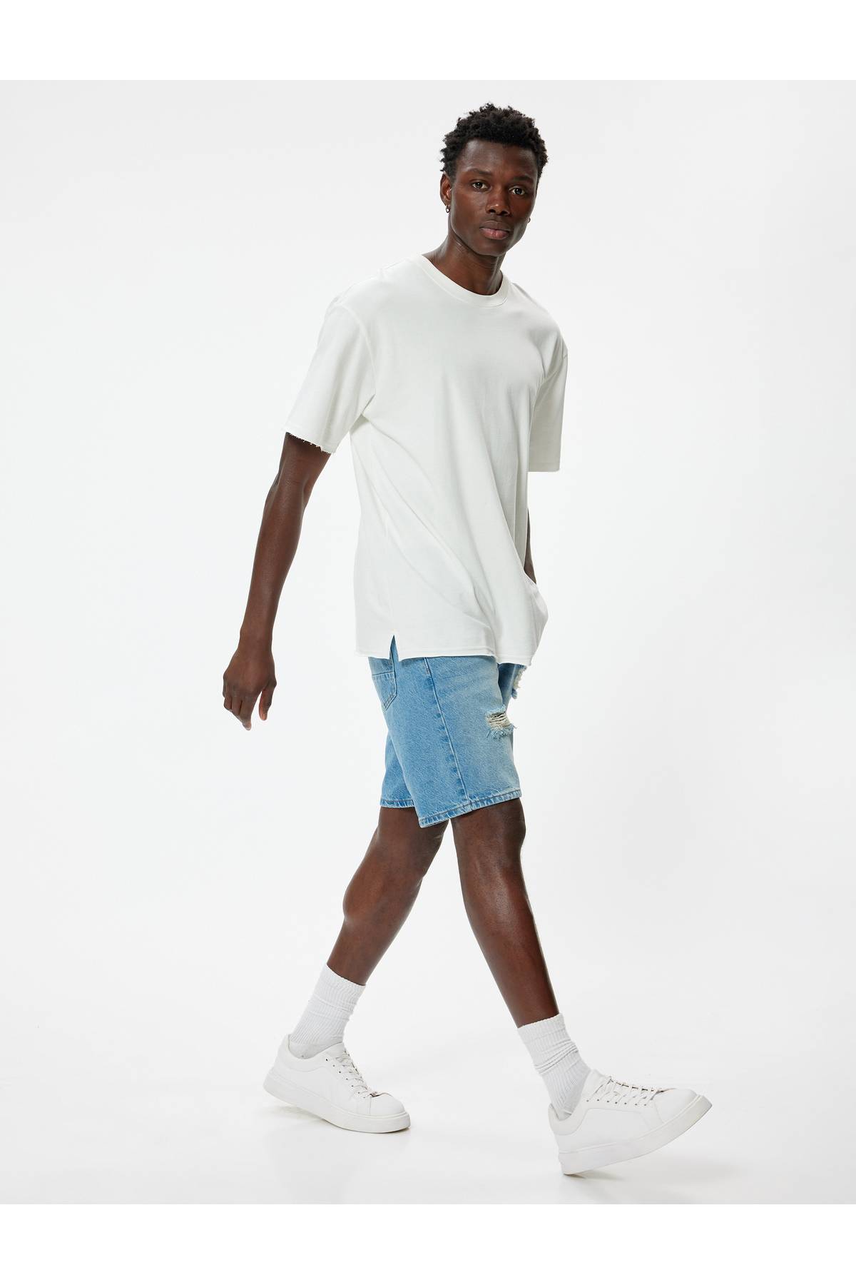 شلوارک جین سایز بزرگ با جیب برمودا با جزئیات نخی