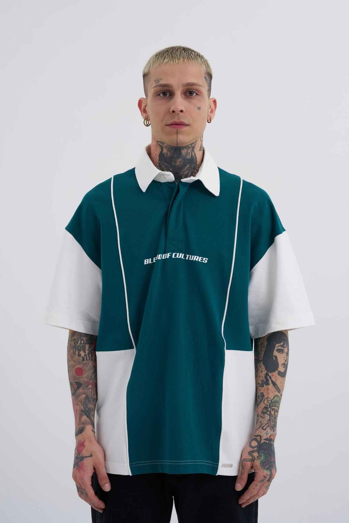 تیشرت اکرو سبز پولو چاپ لوله و کنتراست مردانه