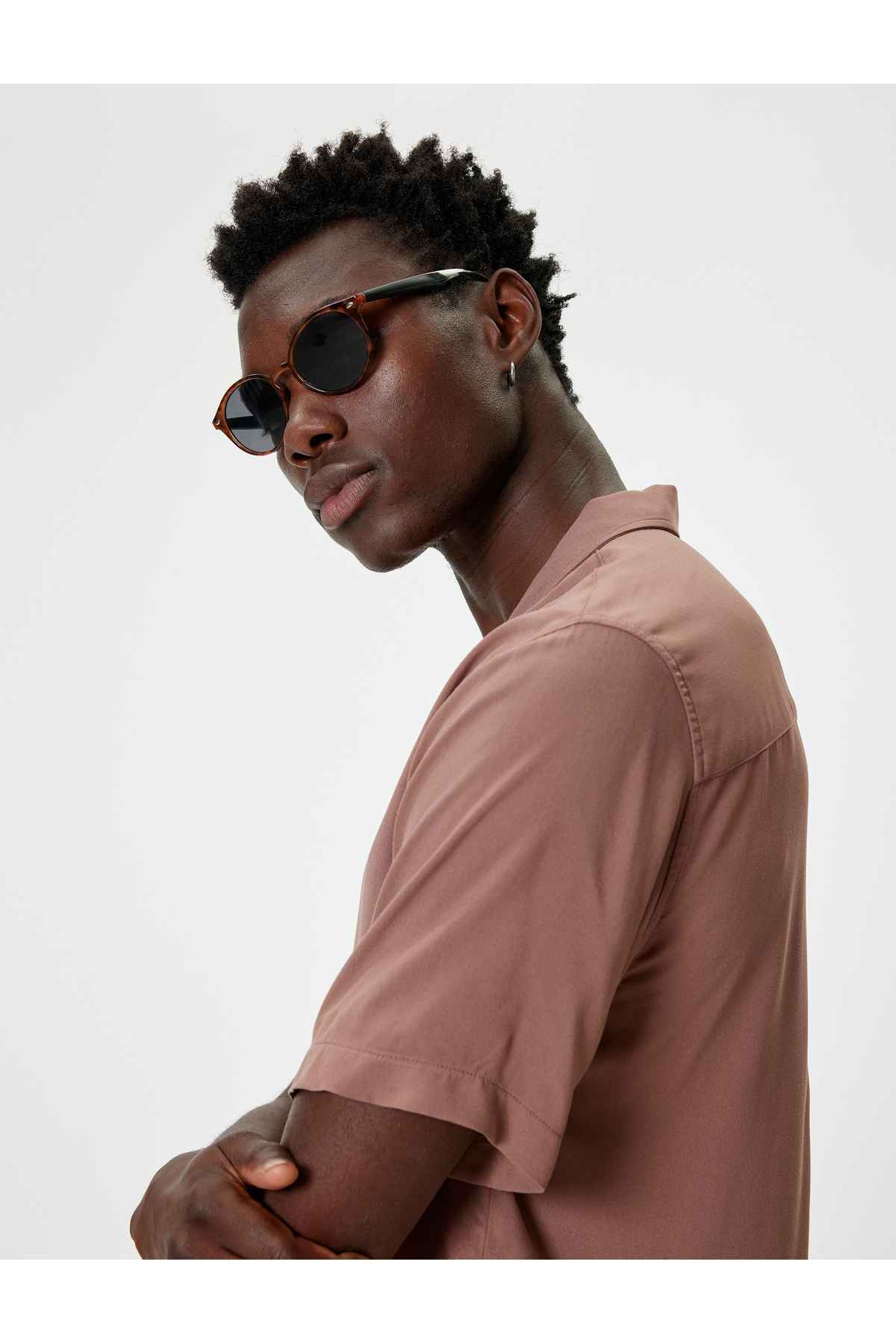 پیراهن تابستانی آستین کوتاه پارچه ویسکوز یقه رو به پایین