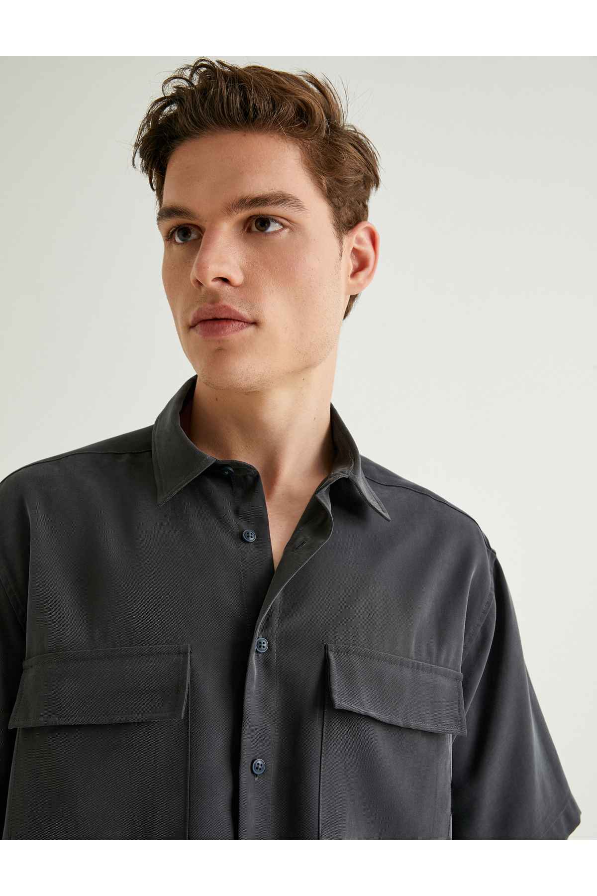 پارچه ویسکوز با جیب دکمه دار پیراهن آستین کوتاه