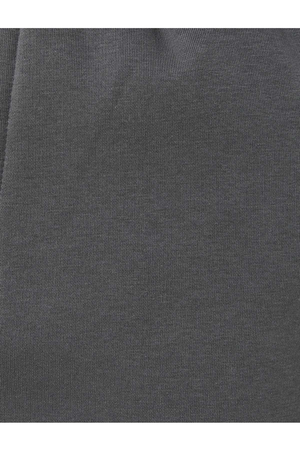 شلوار ورزشی با جزئیات جیب