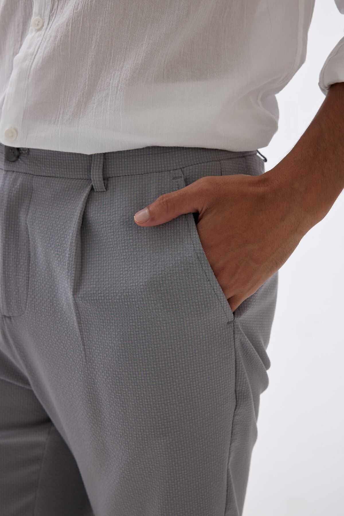 شورت برمودا چین دار