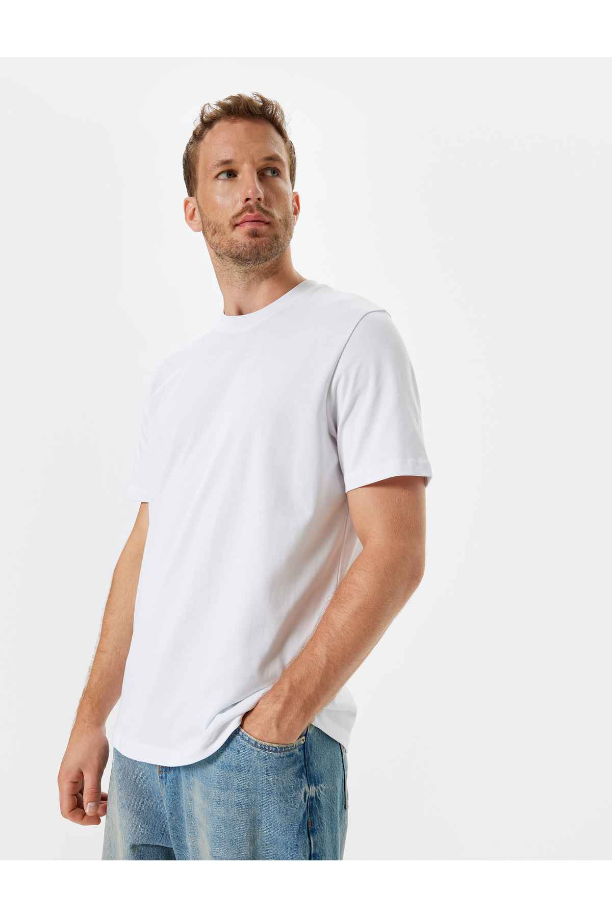 تیشرت پایه یقه خدمه آستین کوتاه نخی