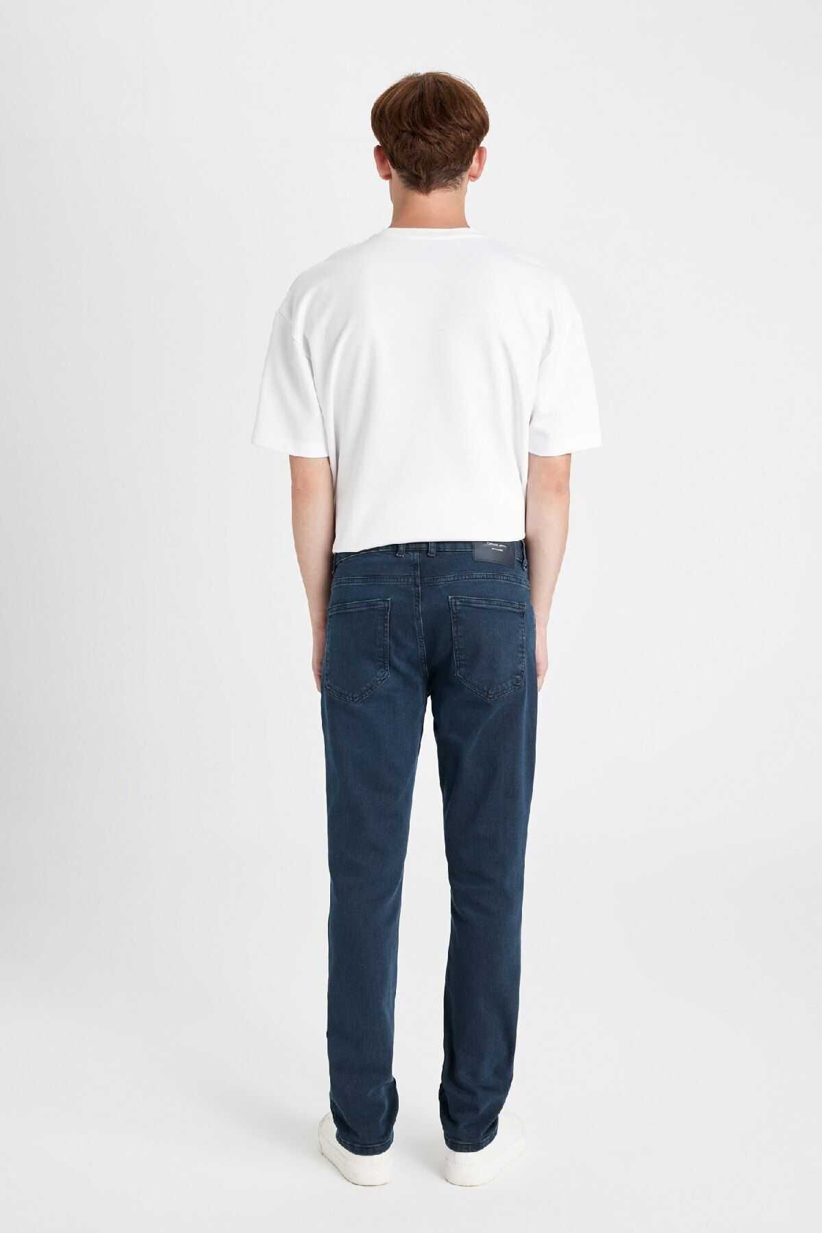 شلوار جین ساق باریک پدرو باریک و باریک