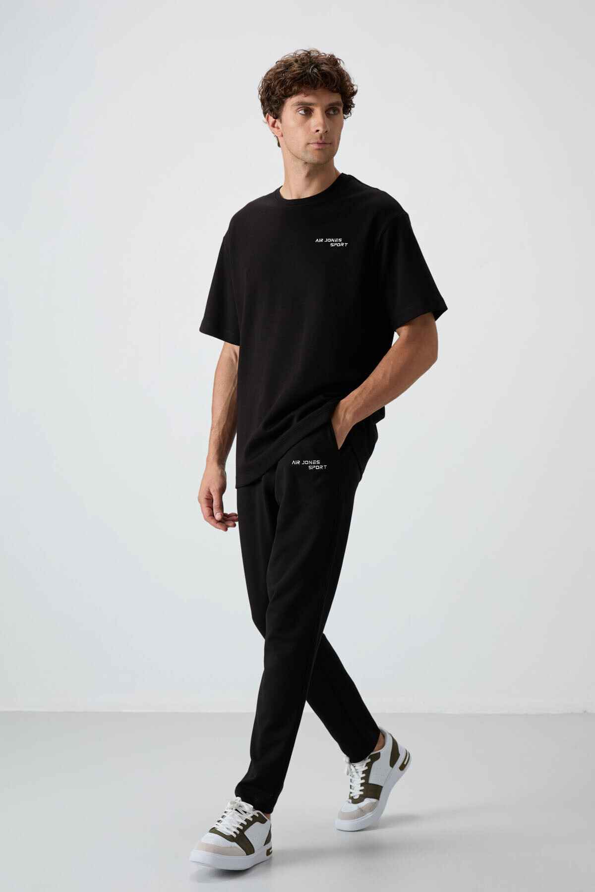 لباس ورزشی مردانه گلدوزی شده با بافت نرم ضخیم ملانژ خاکستری - 85252