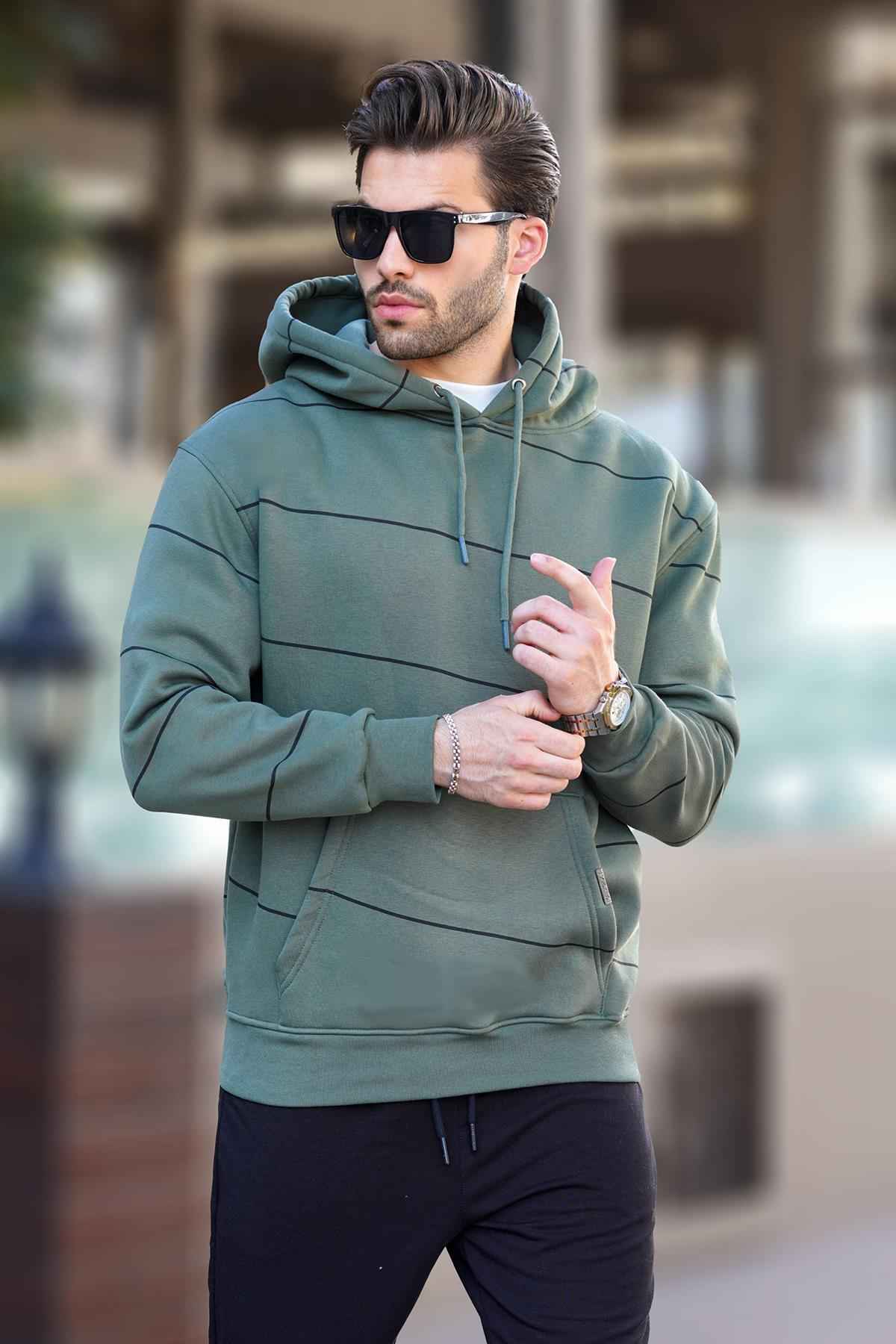 سویشرت مردانه راه راه کلاهدار مشکی با جزئیات جیب