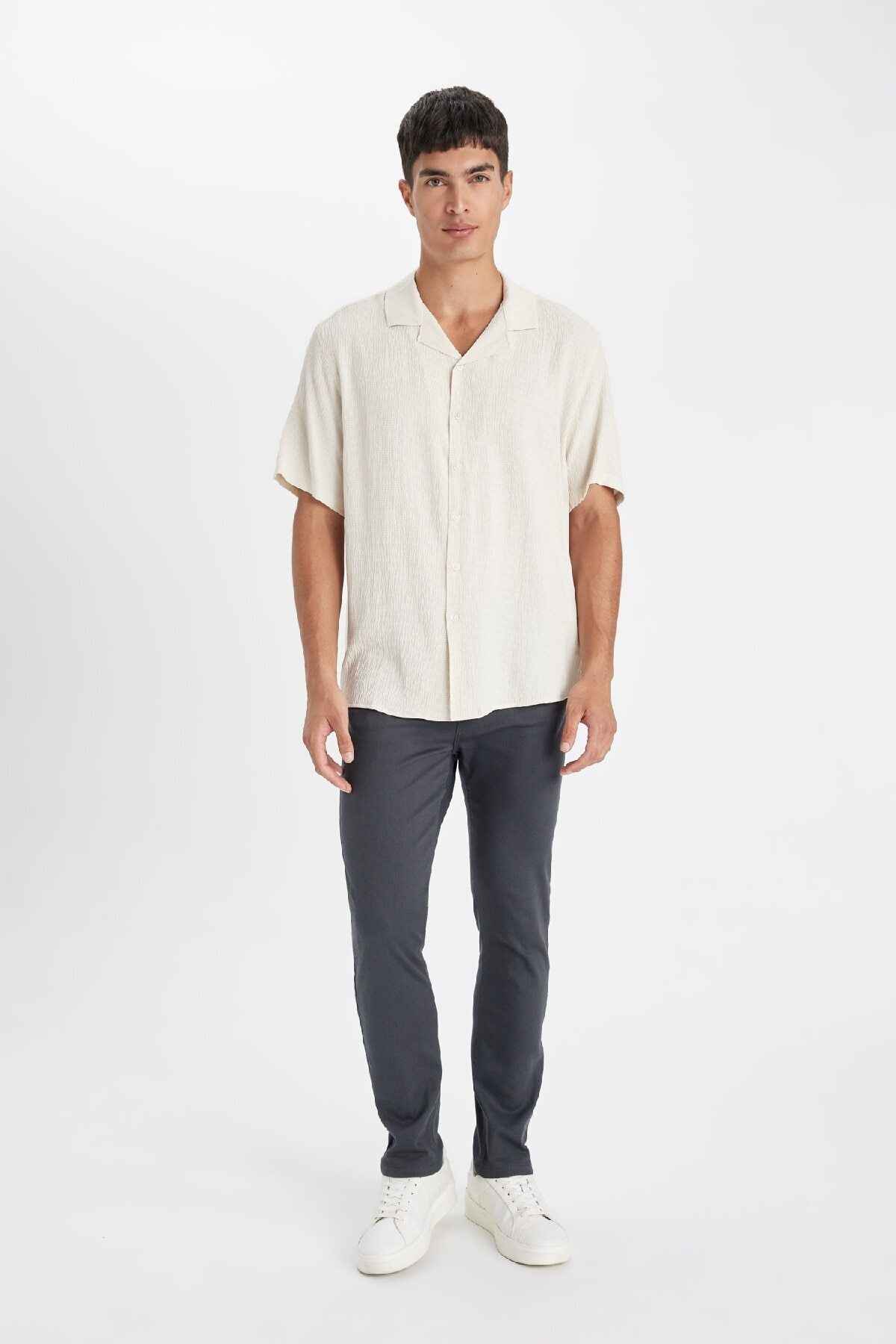 شلوار لاغر مردانه رنگ سنگی با جیب C9436ax24au