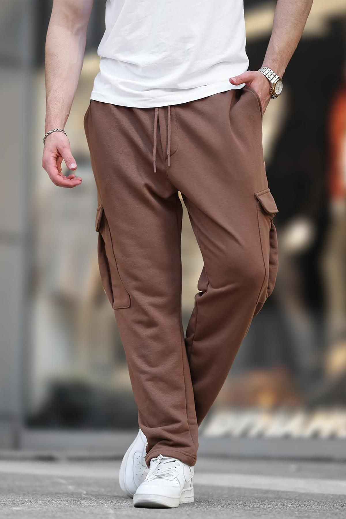 شلوار ورزشی مشکی با جیب باری قابل تنظیم مشکی