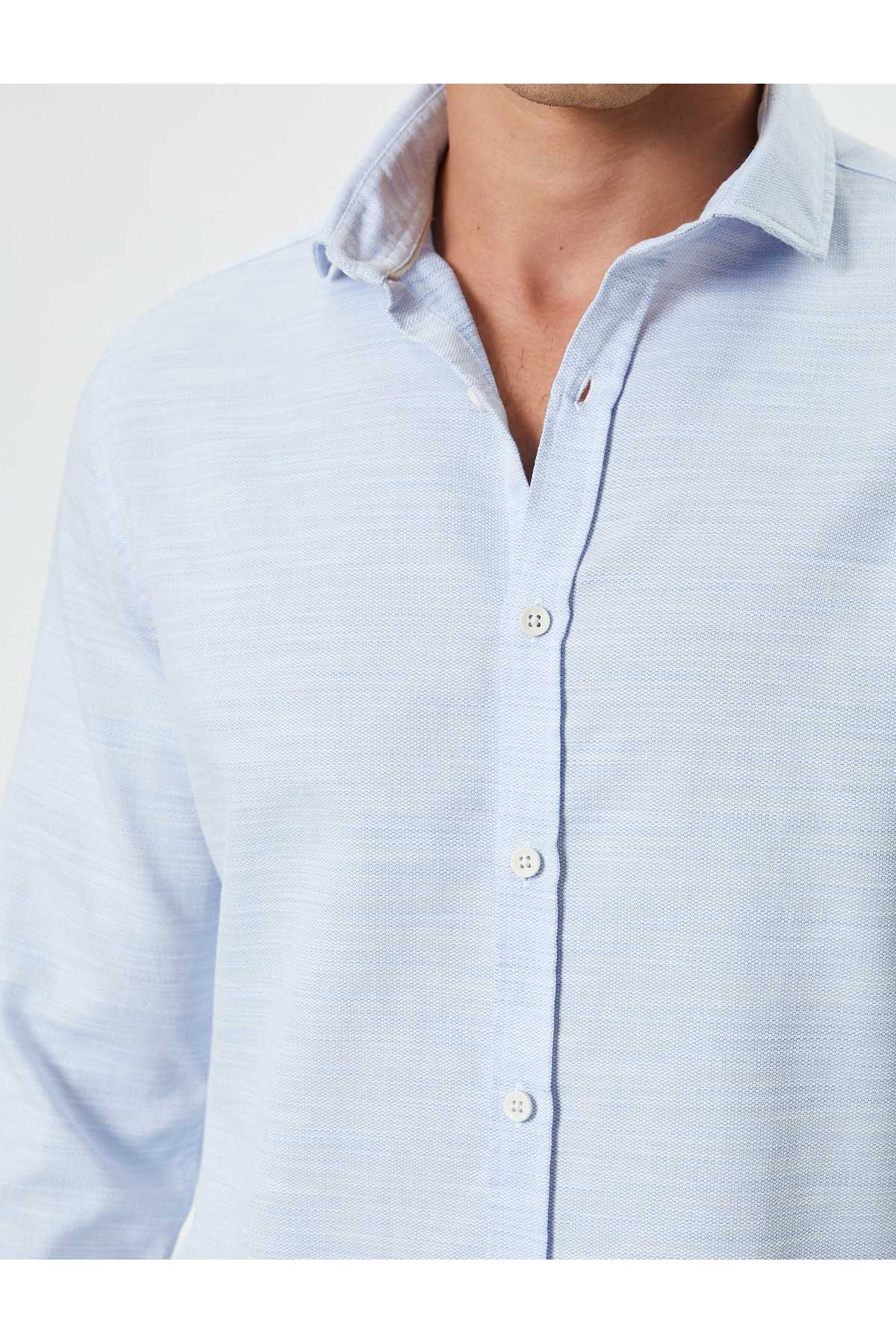 پیراهن باریک یقه کلاسیک آستین بلند دکمه دار نخی