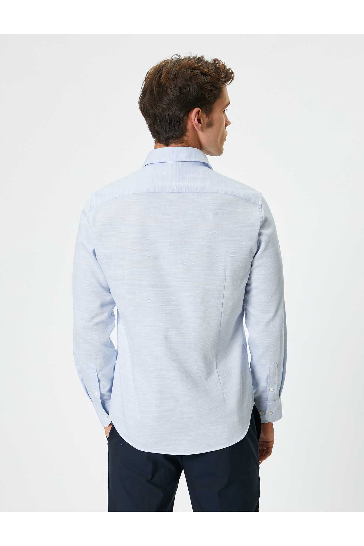 پیراهن باریک یقه کلاسیک آستین بلند دکمه دار نخی