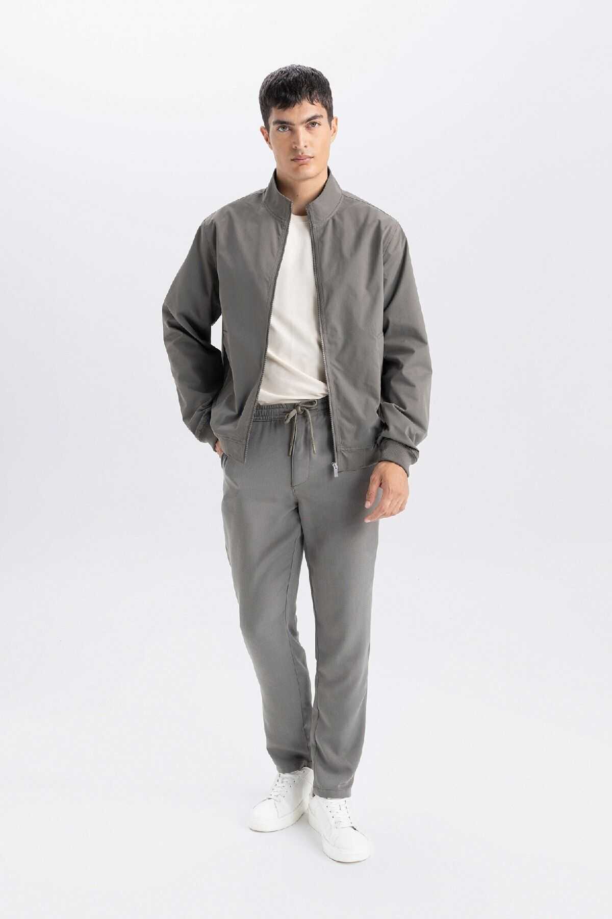 شلوار جیبی توری کمری باریک مردانه خاکی جوگر D8638ax24au