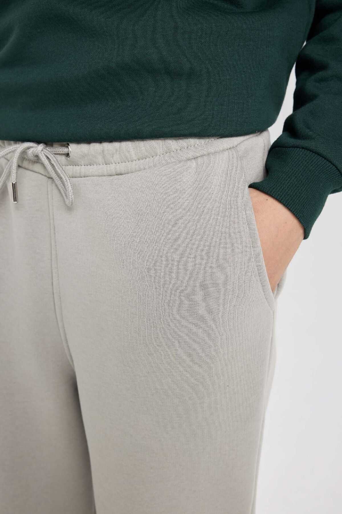 شلوار ورزشی ریلکس فیت سه جیبی ضخیم D8095ax24au