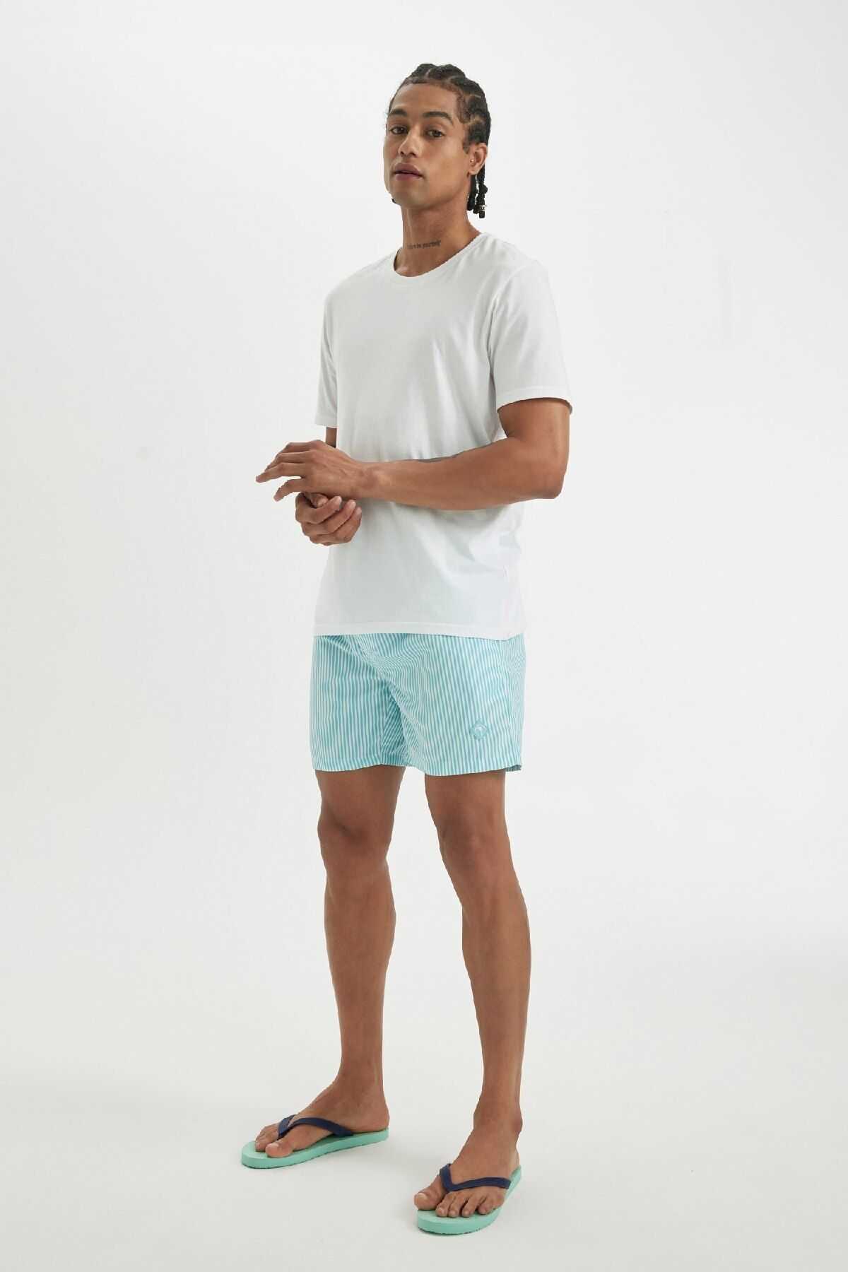 شورت شنا کوتاه با خط راه راه U0024az24hs