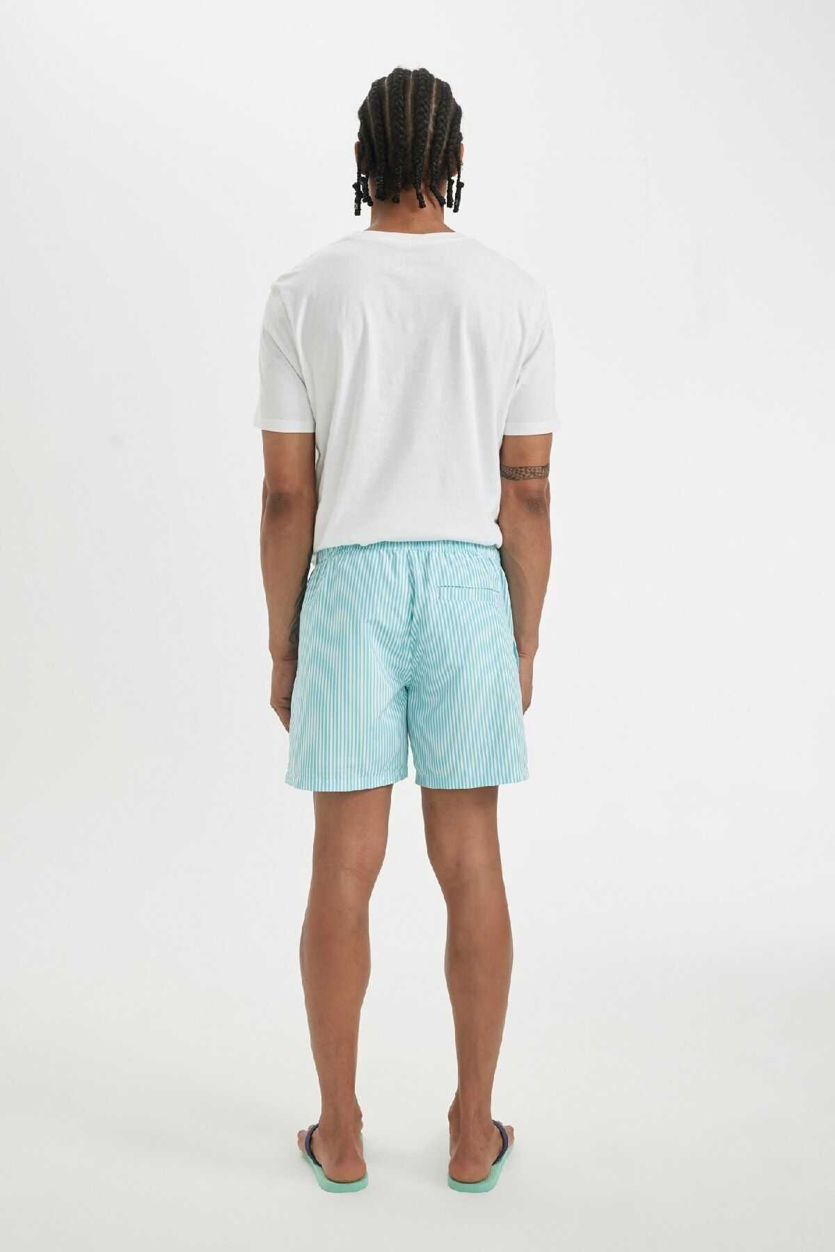 شورت شنا کوتاه با خط راه راه U0024az24hs