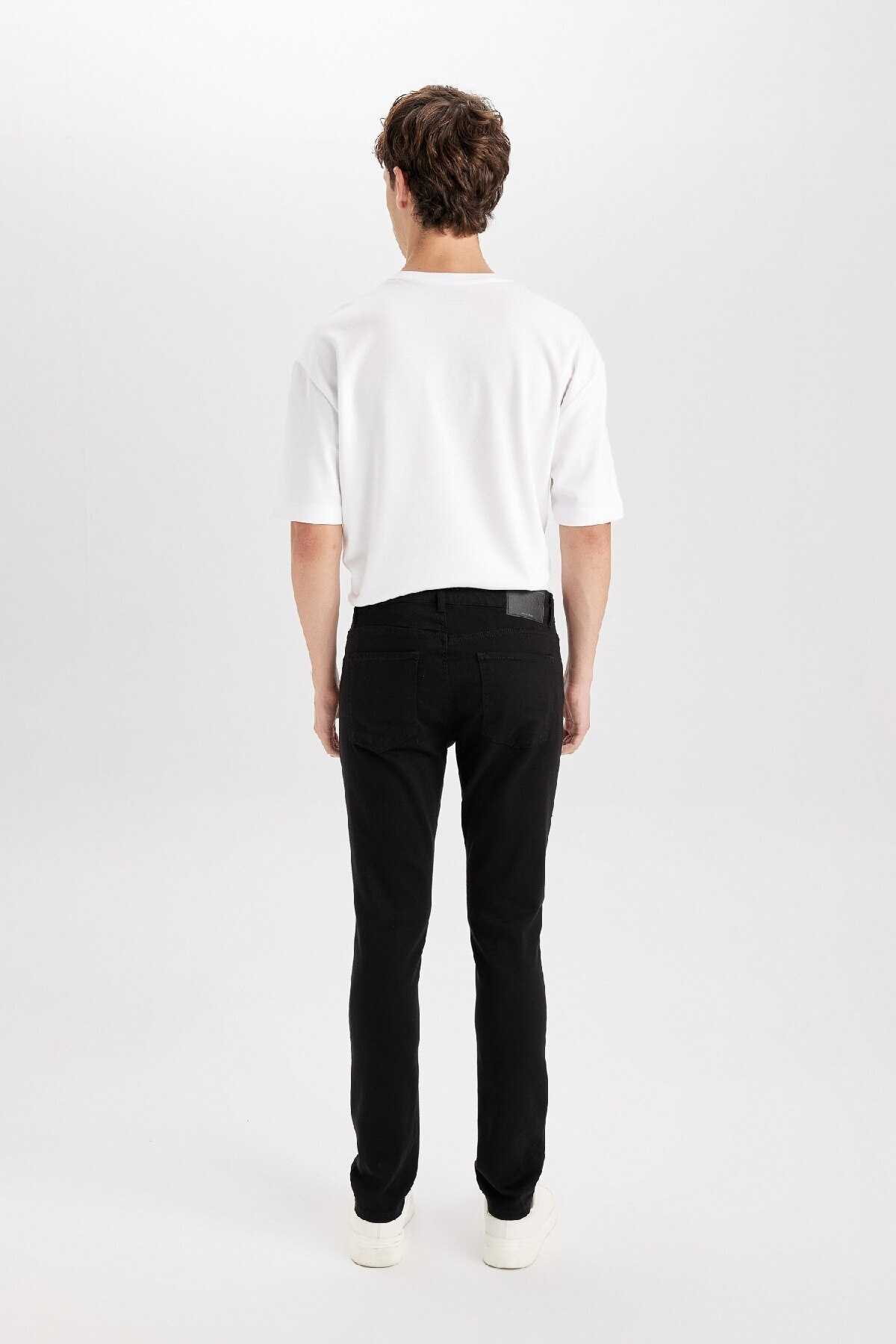 شلوار جین ساق باریک پدرو باریک و باریک