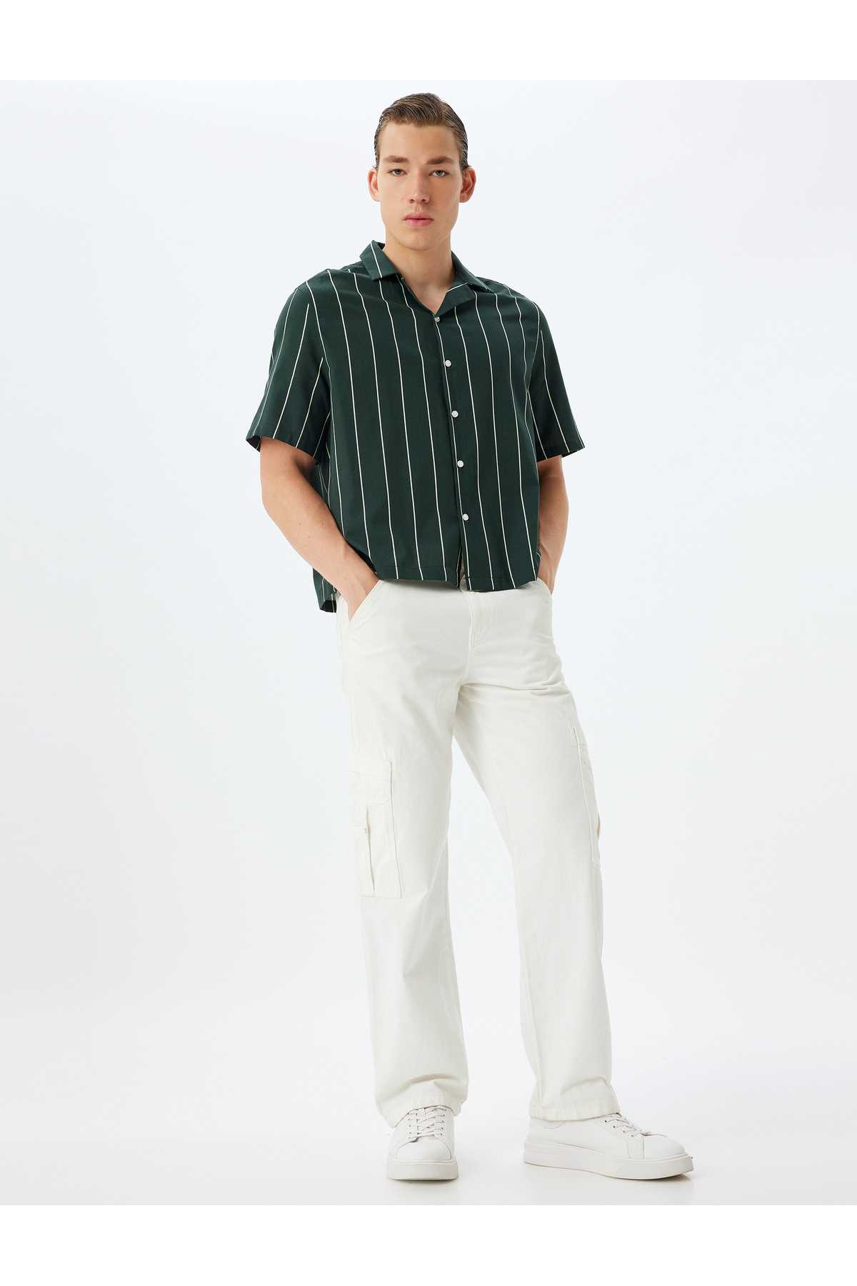 پیراهن آستین کوتاه نخی یقه رو به پایین