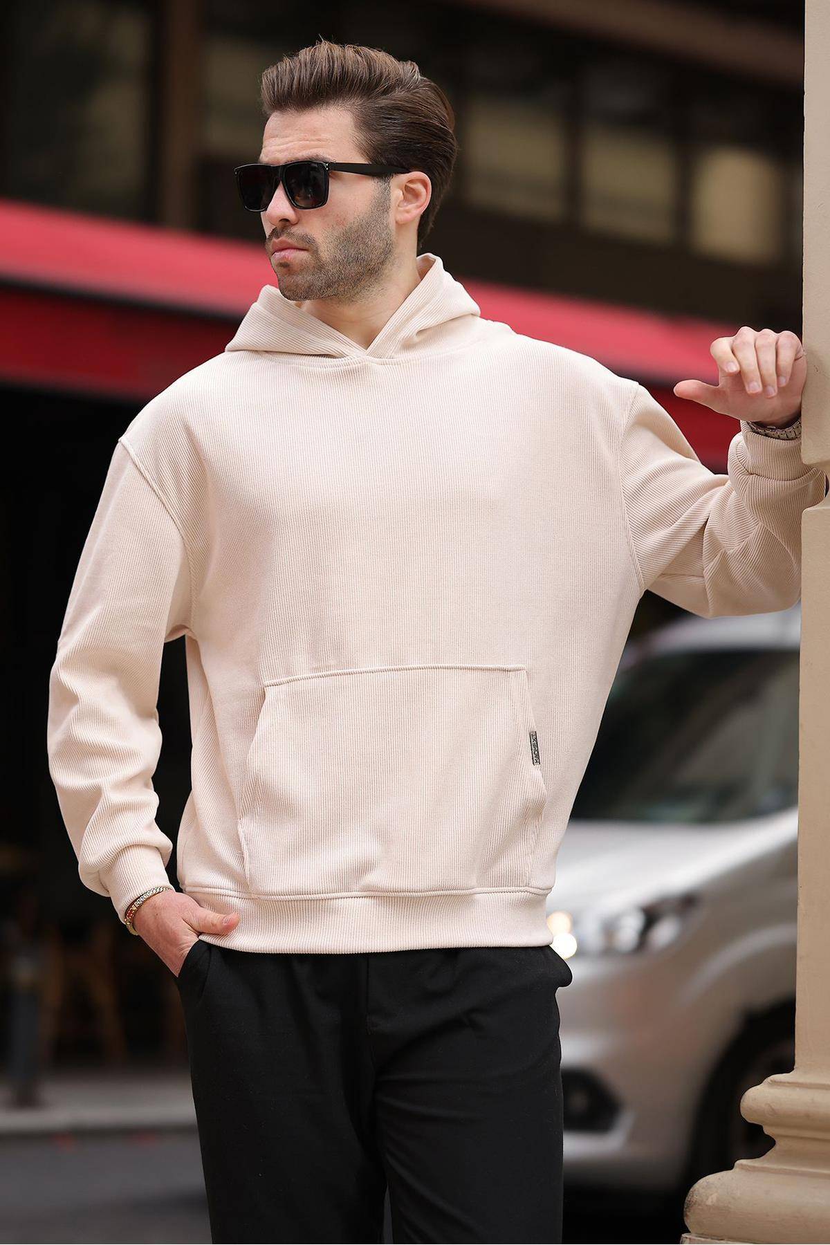 سویشرت بافت کلاهدار بژ با جزئیات جیب