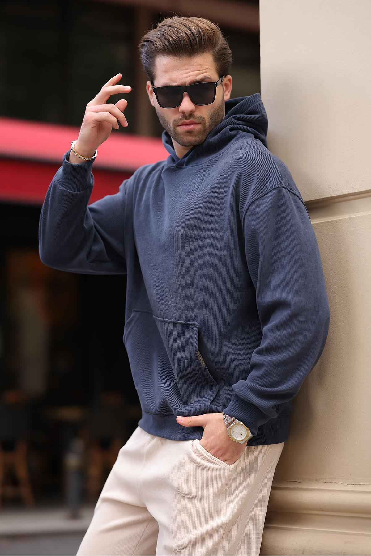 سویشرت بافت کلاهدار بژ با جزئیات جیب