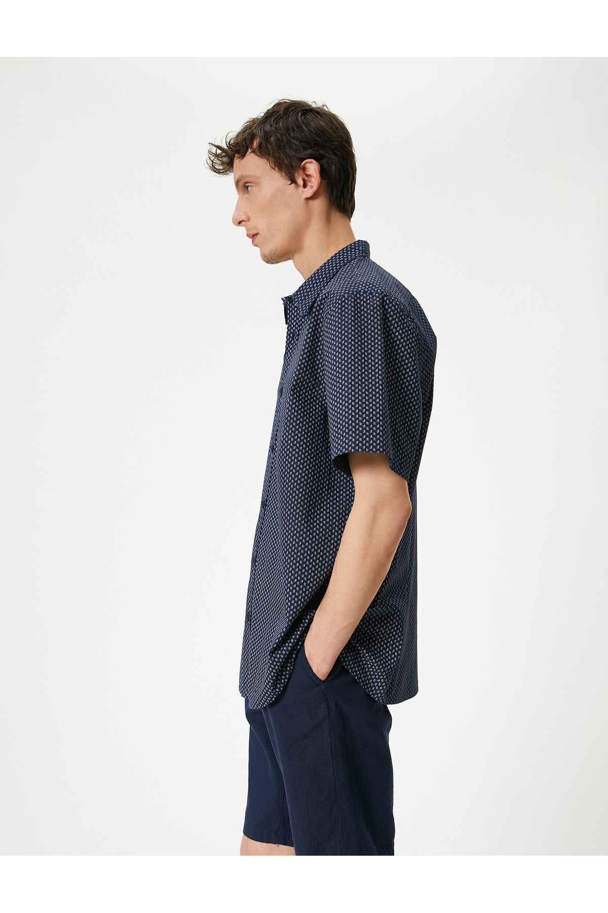 پیراهن آستین کوتاه طرح دار مینیمال یقه کلاسیک نخی