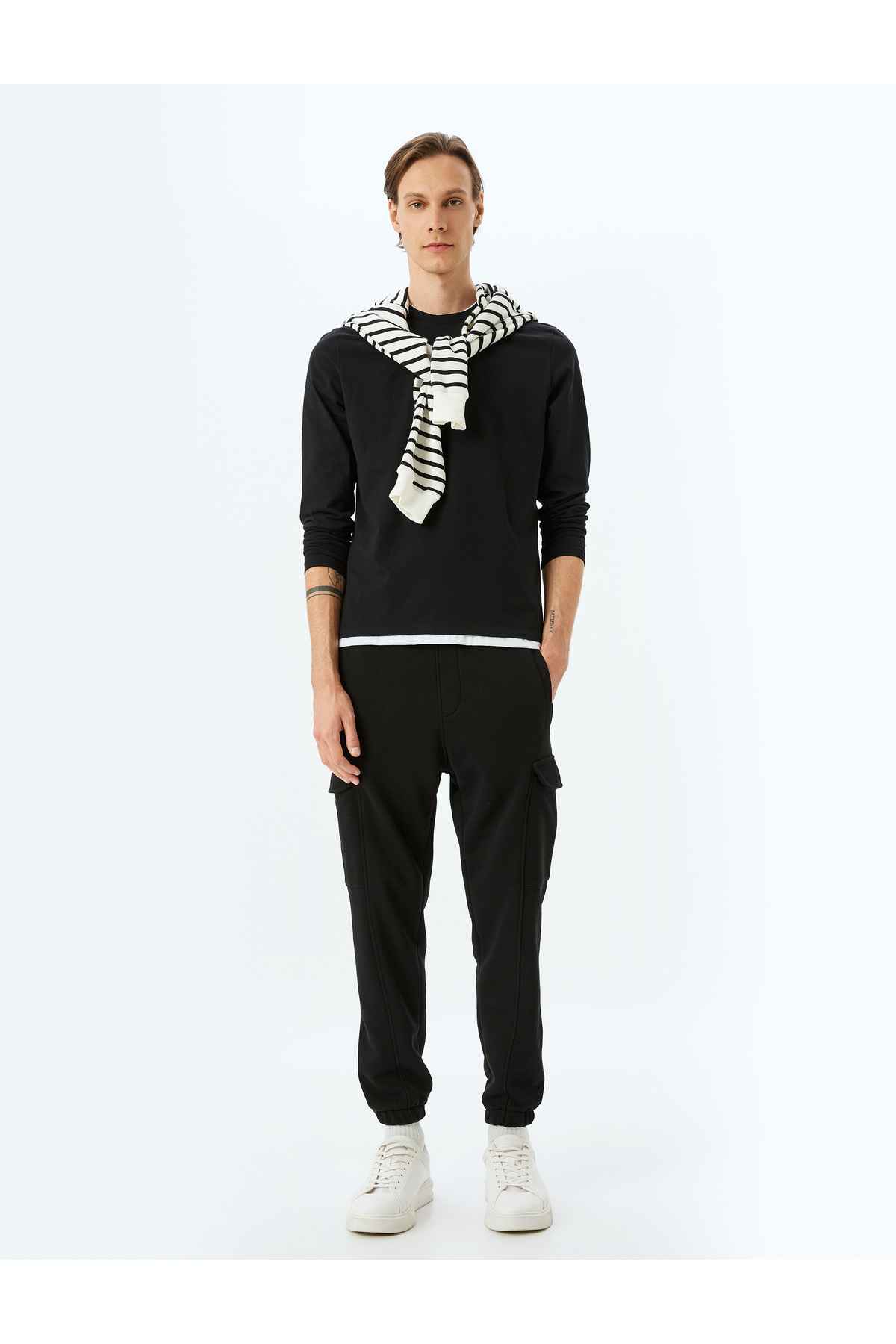 شلوار ورزشی ترکیبی پنبه ای با کمر بسته و جیب باری