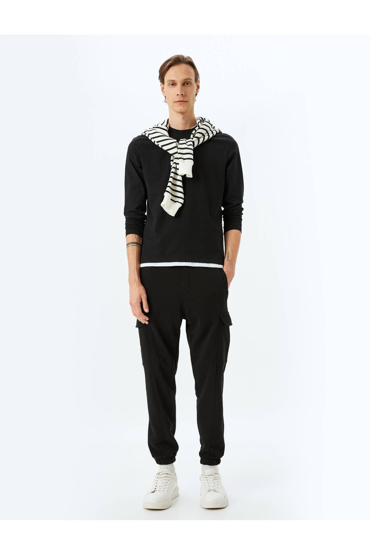 شلوار ورزشی ترکیبی پنبه ای با کمر بسته و جیب باری