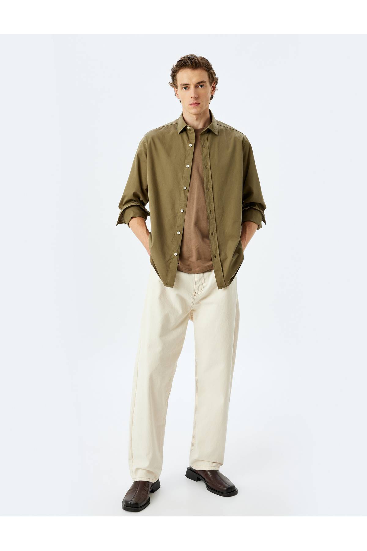 پیراهن پایه آستین بلند یقه ایتالیایی نیمه دکمه دار نخی