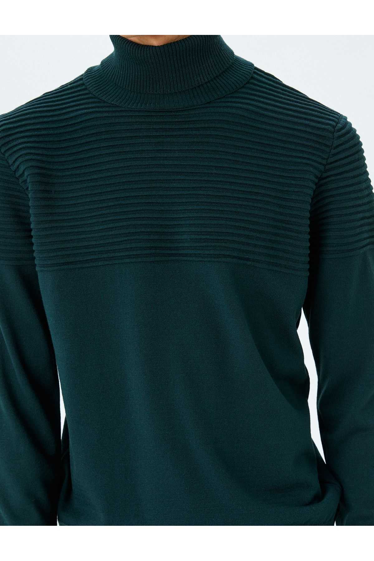 ژاکت بافتنی یقه خدمه