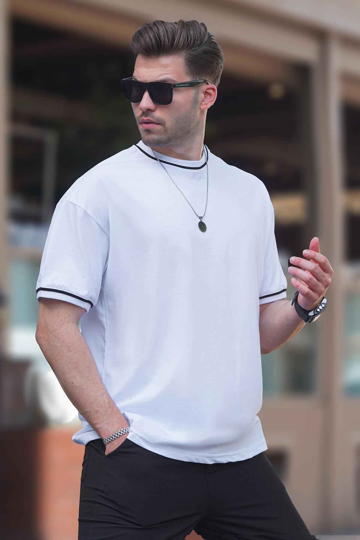 تیشرت یقه دودی آستین یقه راه راه