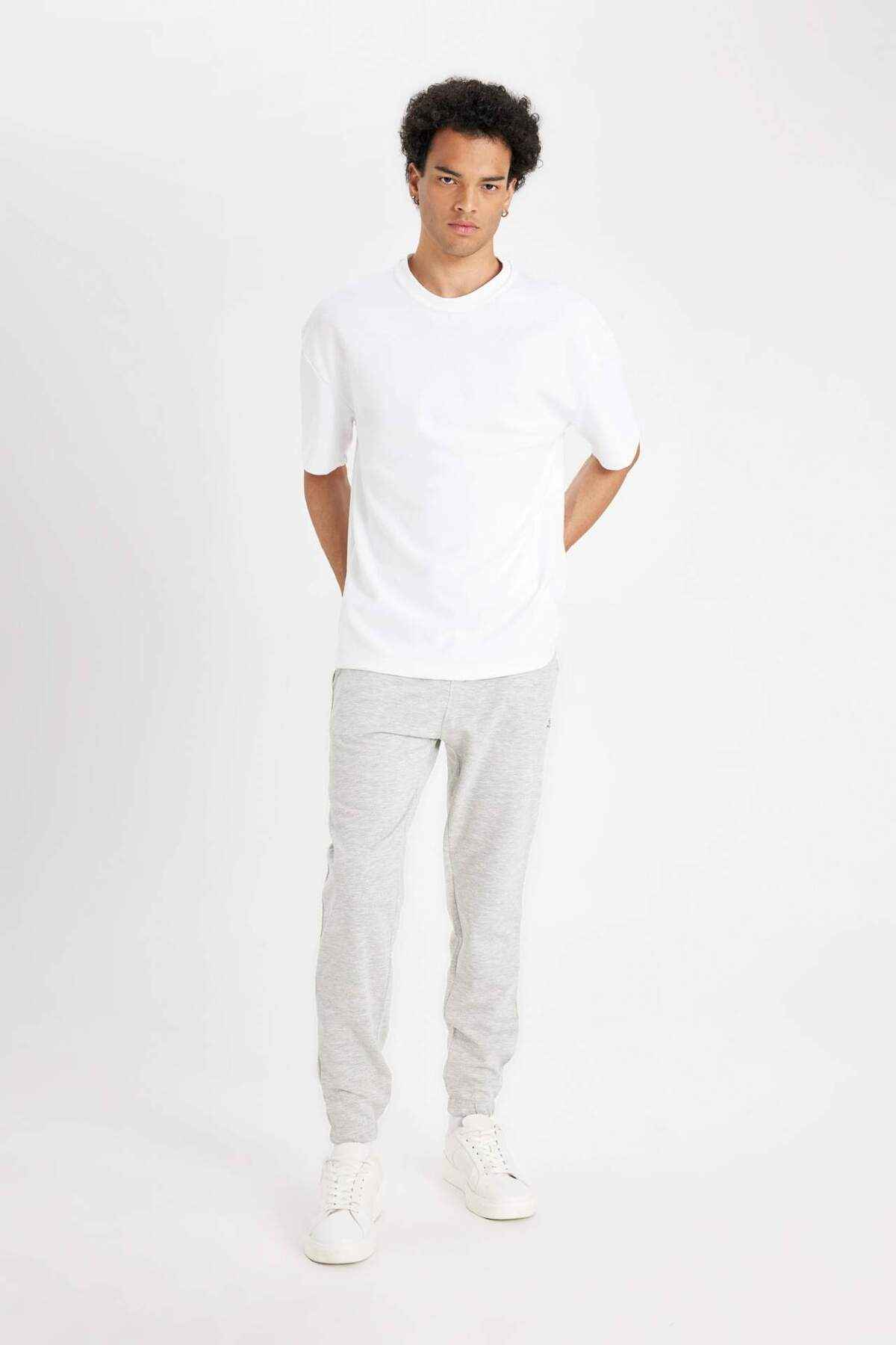 اندازه خدمات مناسب مناسب و تناسب اندام پایه مسطح فلف