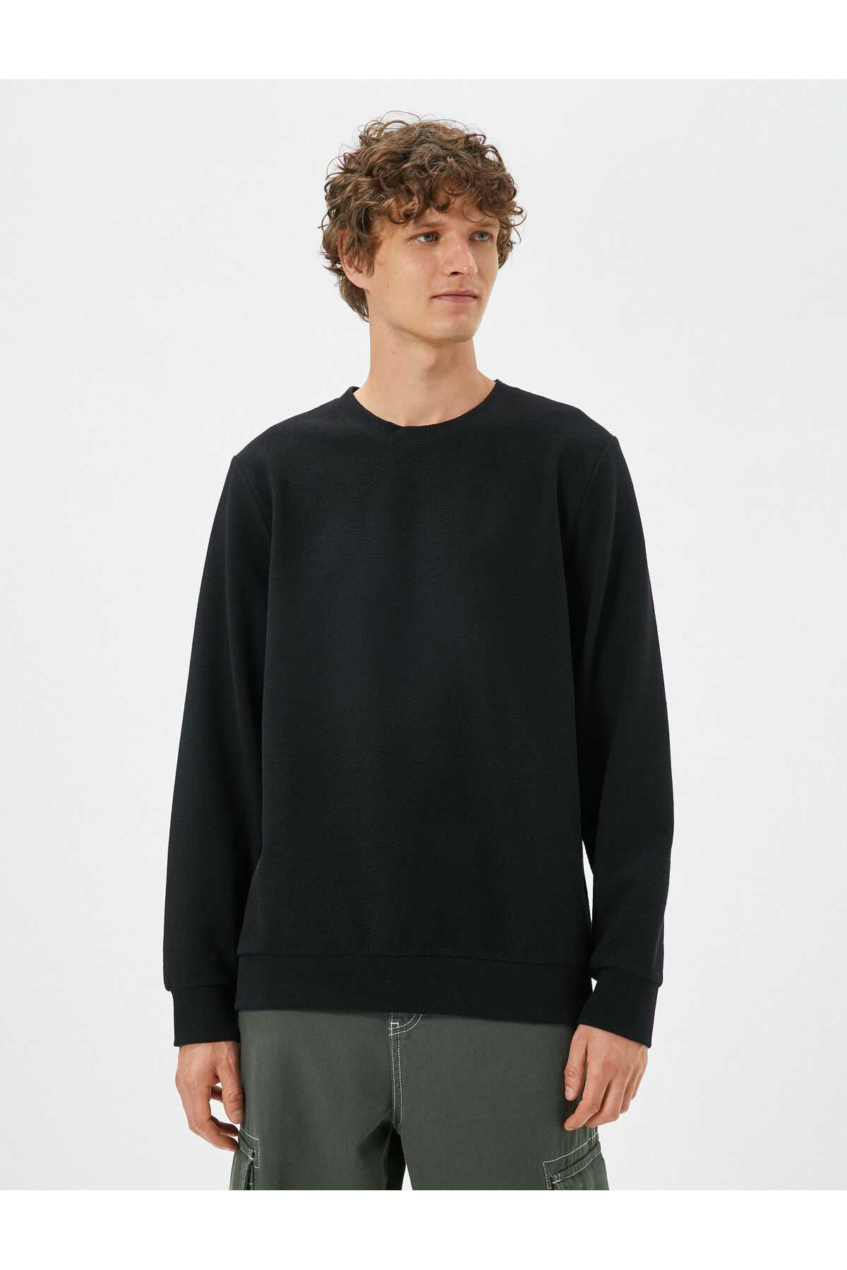 پلیور پایه آستین بلند یقه خدمه بافت